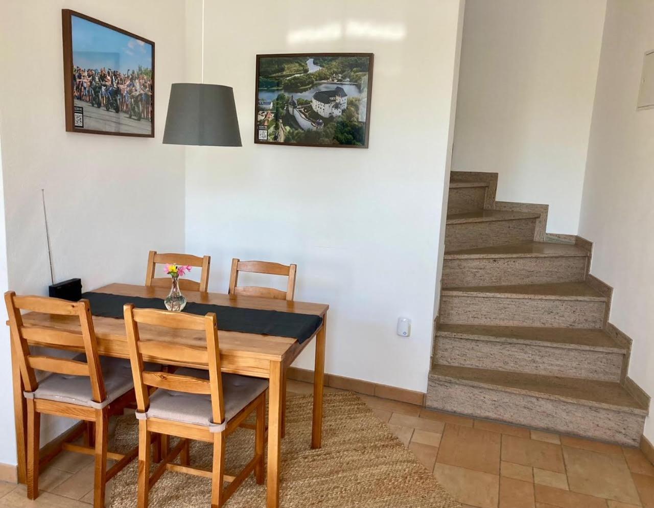 Pension Und Ferienwohnung Am Teich Шлайц Екстериор снимка